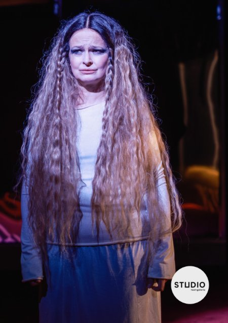 Nieśmiała Dżokejka